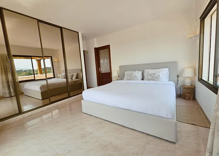 Hermana Del Sol By Lica