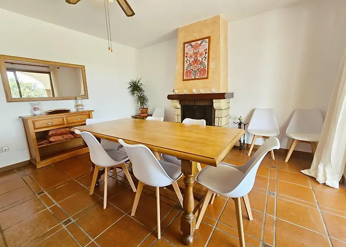 Hermana Del Sol By Lica * إِستيبونا