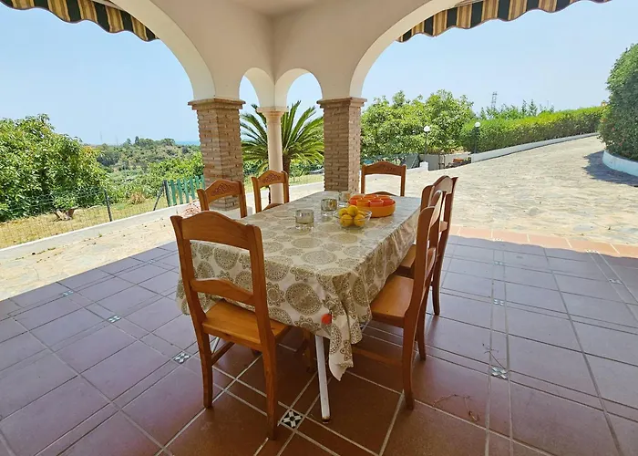 Hermana Del Sol By Lica * إِستيبونا